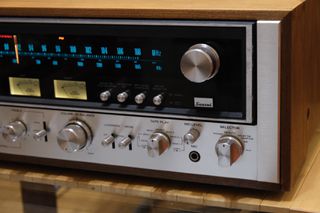 Sansui 9090 Stereo Receiver-thumb-2