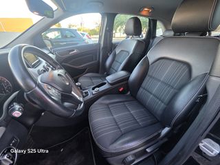 Mercedes-Benz B 180 2014-thumb-11