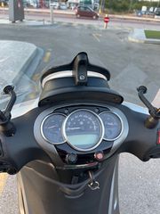 Piaggio Beverly 300 2018 BEVERLY 300 S-thumb-8