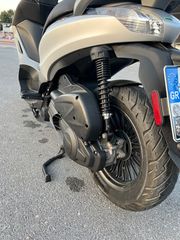 Piaggio Beverly 300 2018 BEVERLY 300 S-thumb-11