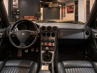 Alfa Romeo Spider 2003 LIMITED EDITION  NUMBERED no324-thumb-5