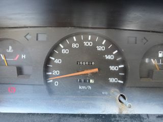 Toyota Hilux 1990-thumb-9