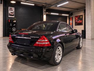 Mercedes-Benz SLK 200 2003 SLK 200 FINAL EDITION MANUAL 33000 km-thumb-1