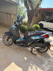 Piaggio Beverly 300 2022-thumb-1