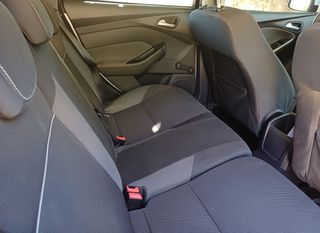 Ford Focus 2013 1.6 TDCI 115hp-thumb-9