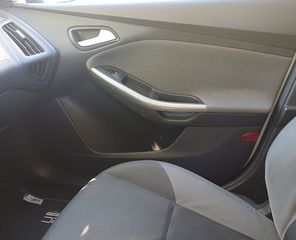 Ford Focus 2013 1.6 TDCI 115hp-thumb-13