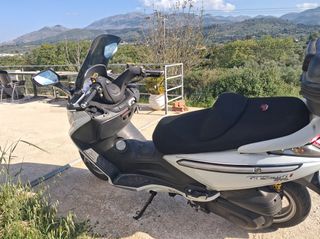 Sym GTS 250 2011 EVO-thumb-1