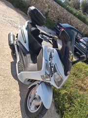 Sym GTS 250 2011 EVO-thumb-2