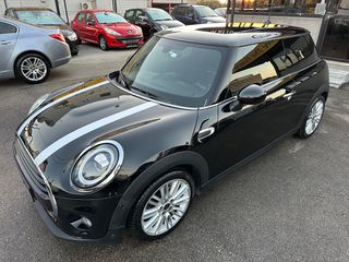 Mini Cooper D 2019 /// Automatic /// Full Extra /// Panorama ///-thumb-2