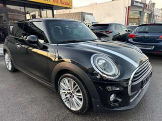 Mini Cooper D 2019 /// Automatic /// Full Extra /// Panorama ///-thumb-5