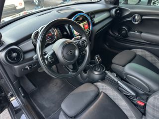 Mini Cooper D 2019 /// Automatic /// Full Extra /// Panorama ///-thumb-16