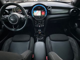 Mini Cooper D 2019 /// Automatic /// Full Extra /// Panorama ///-thumb-23