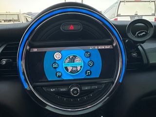 Mini Cooper D 2019 /// Automatic /// Full Extra /// Panorama ///-thumb-29