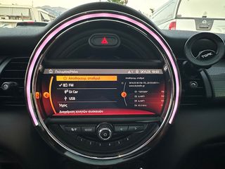 Mini Cooper D 2019 /// Automatic /// Full Extra /// Panorama ///-thumb-31