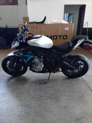 CFmoto 675 NK 2025-thumb-1