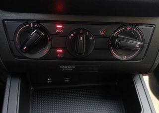 Seat Ibiza 2018 ΕΛΛΗΝΙΚΟ….1.0 Reference 75Hp….-thumb-10