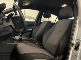 Hyundai i 20 2017 •Passion•Οθόνη•Navi•Camera•-thumb-16