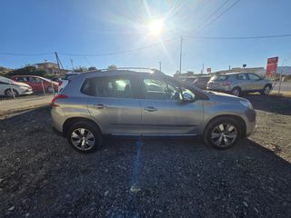 Peugeot 2008 2016-thumb-4