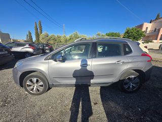 Peugeot 2008 2016-thumb-5