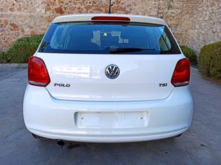 Volkswagen Polo 2014 COMFORT TSI 90PS DSG-thumb-5