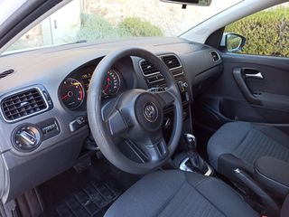 Volkswagen Polo 2014 COMFORT TSI 90PS DSG-thumb-8