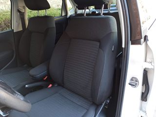 Volkswagen Polo 2014 COMFORT TSI 90PS DSG-thumb-12