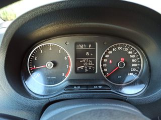 Volkswagen Polo 2014 COMFORT TSI 90PS DSG-thumb-15