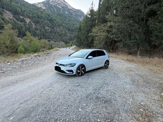 Volkswagen Golf 2019 gti
