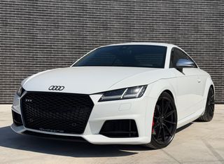 Audi TTS 2015-thumb-1