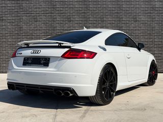 Audi TTS 2015-thumb-4
