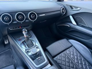 Audi TTS 2015-thumb-17