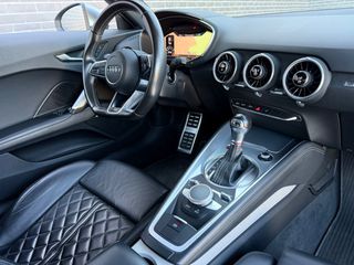 Audi TTS 2015-thumb-20