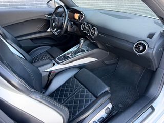 Audi TTS 2015-thumb-21
