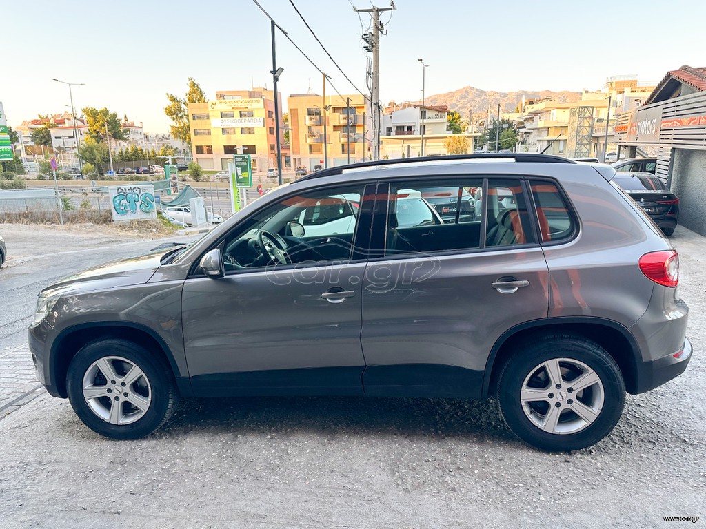 Volkswagen Tiguan thumbnail 4