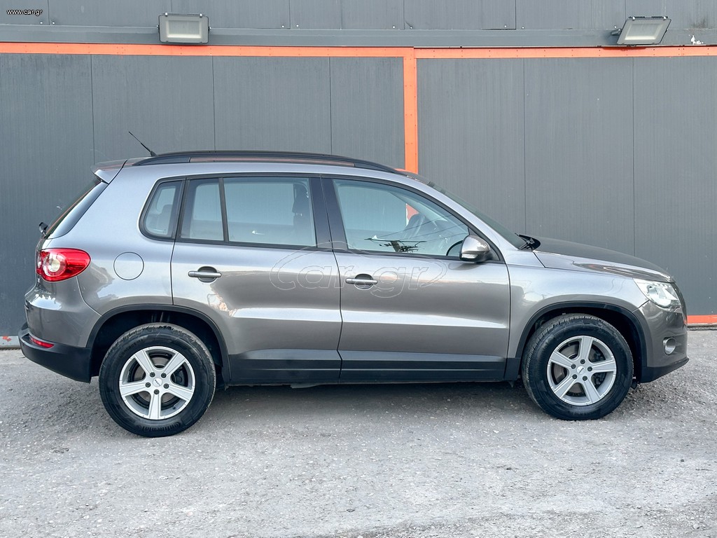 Volkswagen Tiguan thumbnail 8
