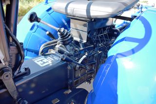 Αμπελουργικά Τρακτέρ Iseki 2004 TX1000 4WD ΚΑΙ ΦΡΕΖΑ-thumb-8