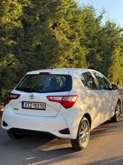 Toyota Yaris 2018-thumb-5