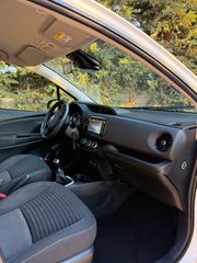 Toyota Yaris 2018-thumb-18