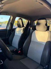 Toyota Yaris 2018-thumb-19