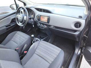 Toyota Yaris 2018 EDITION S-thumb-13