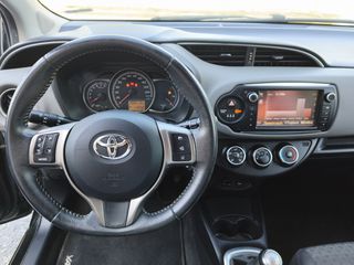 Toyota Yaris 2018 EDITION S-thumb-15