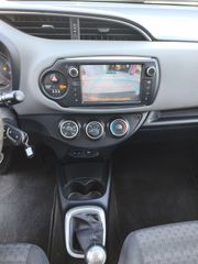 Toyota Yaris 2018 EDITION S-thumb-17