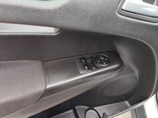 Ford Tourneo Courier 2018-thumb-18