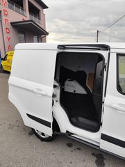 Ford Tourneo Courier 2018-thumb-24