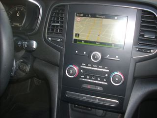 Renault Megane 2016 1.2 101 HP-thumb-16