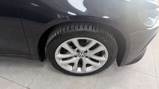 Volkswagen Scirocco 2009 1.4 TSI 160 HP-thumb-24