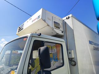 Ψυγείο Mercedes-Benz 1990 609-thumb-3