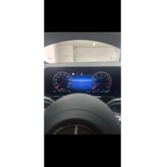 Mercedes-Benz GLA 200 2024-thumb-2