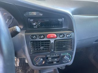 Fiat Strada 2000-thumb-9