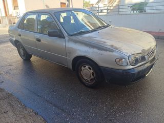 Toyota Corolla 2000-thumb-8